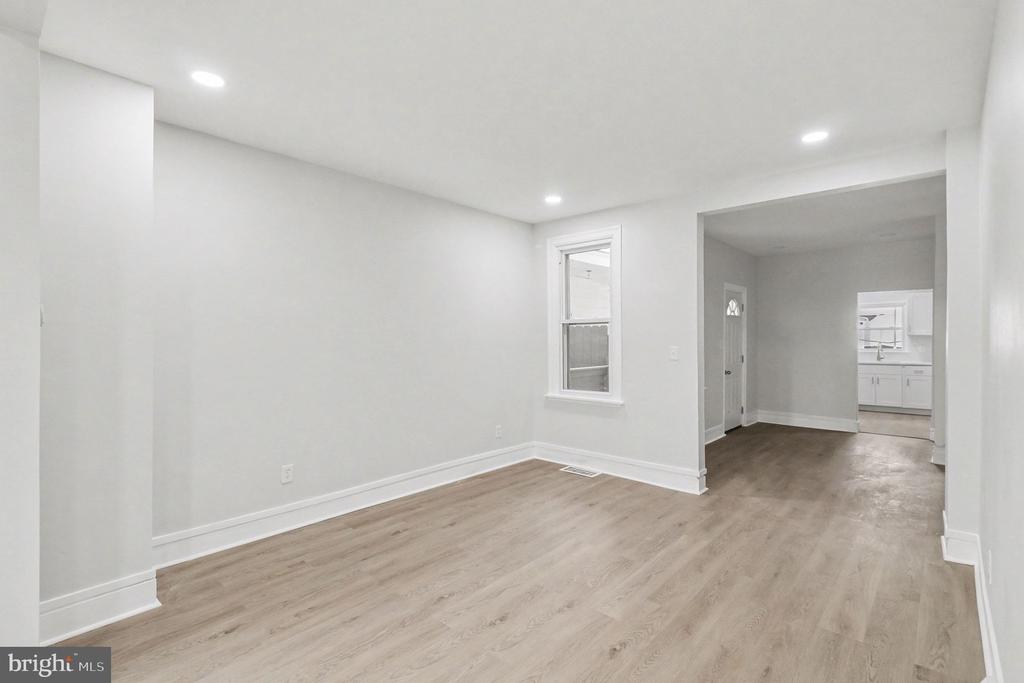 522 N 3RD STREET