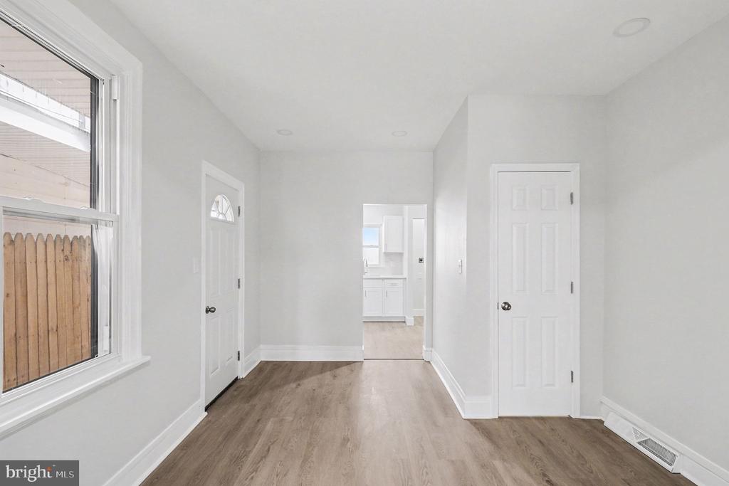 522 N 3RD STREET