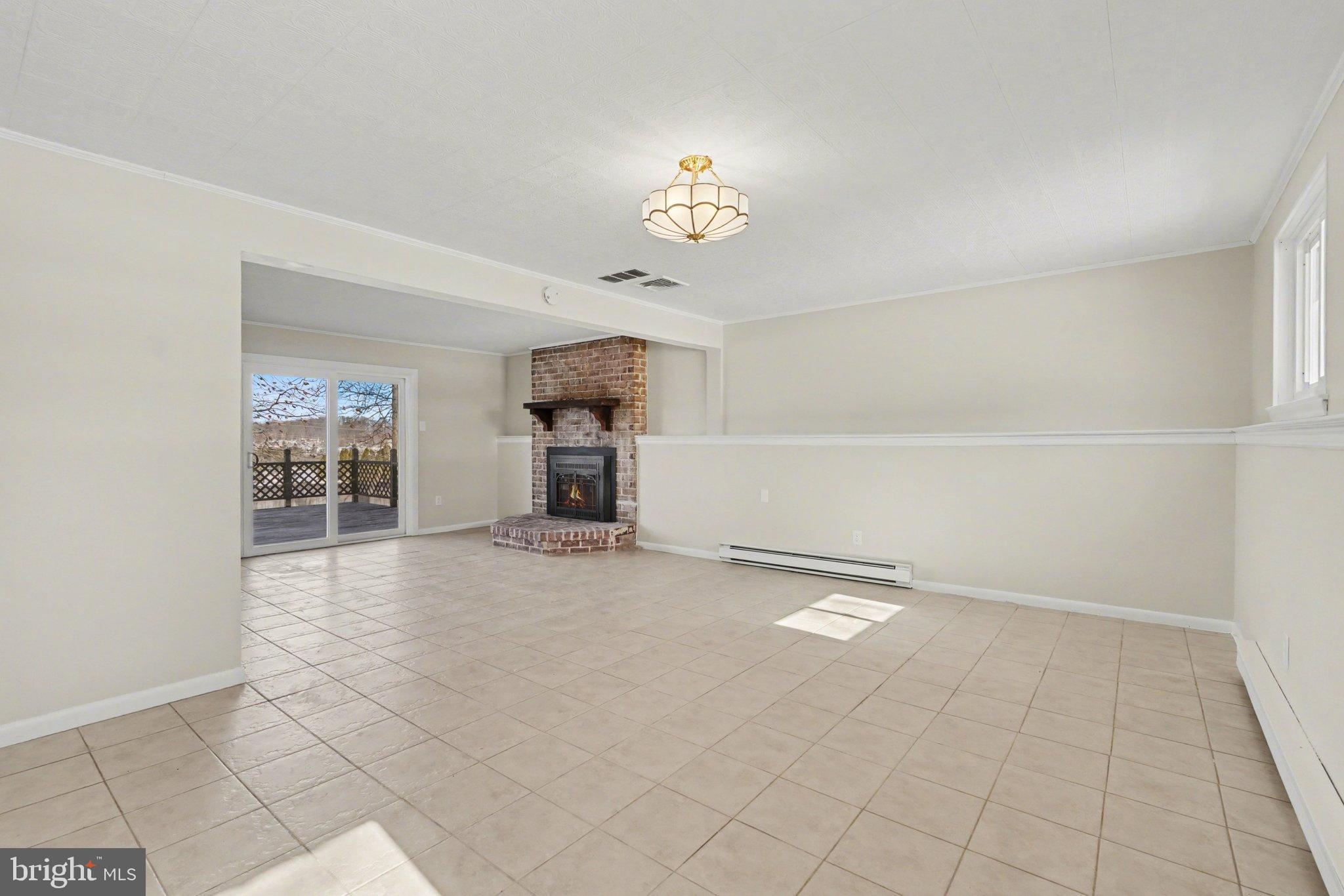 2149 CLOVERFIELD DRIVE