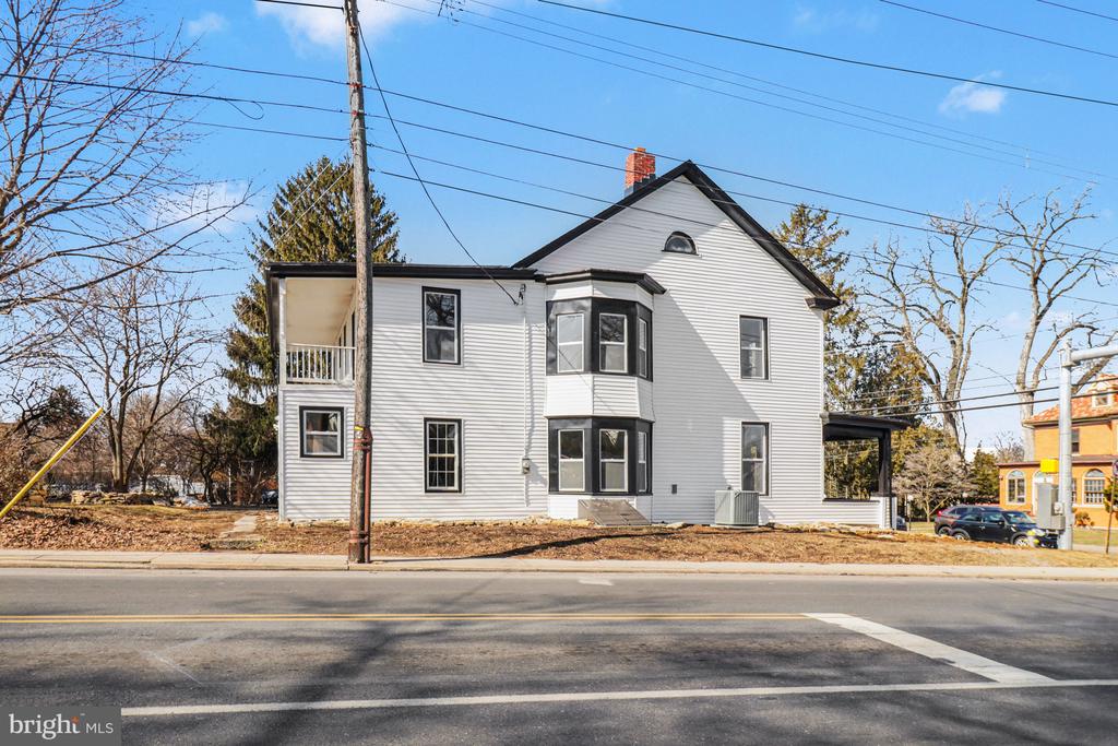 1006 COLEBROOK ROAD