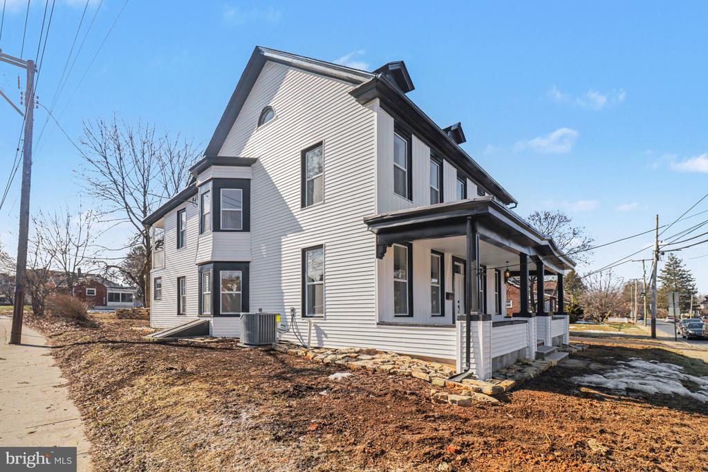 1006 COLEBROOK ROAD