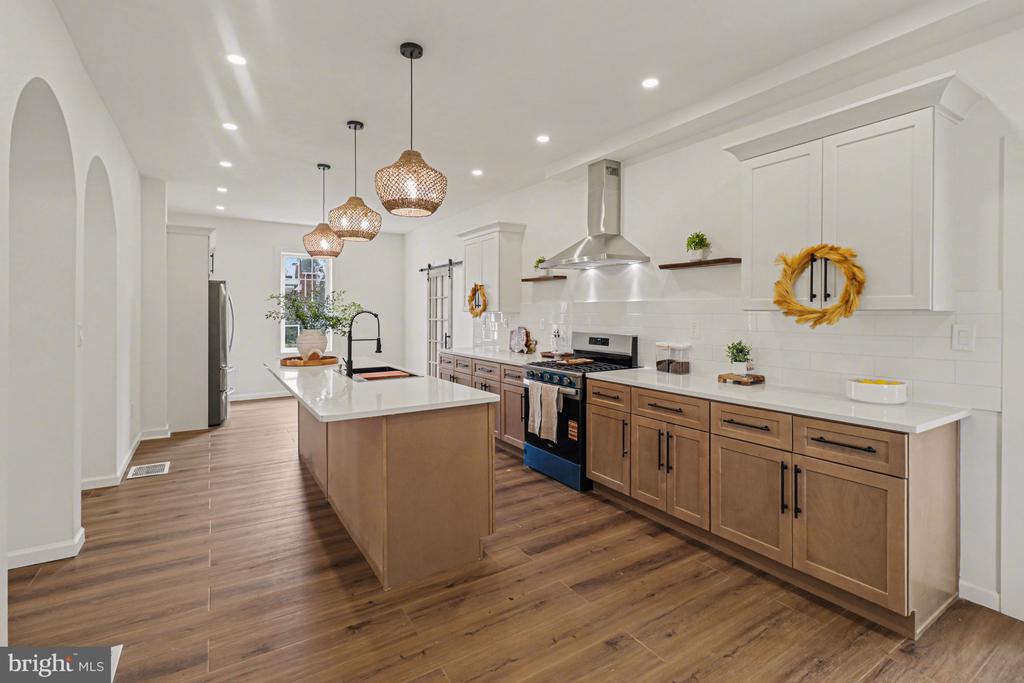 1006 COLEBROOK ROAD