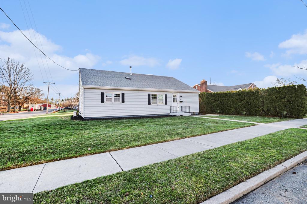 140 N PRINCE STREET