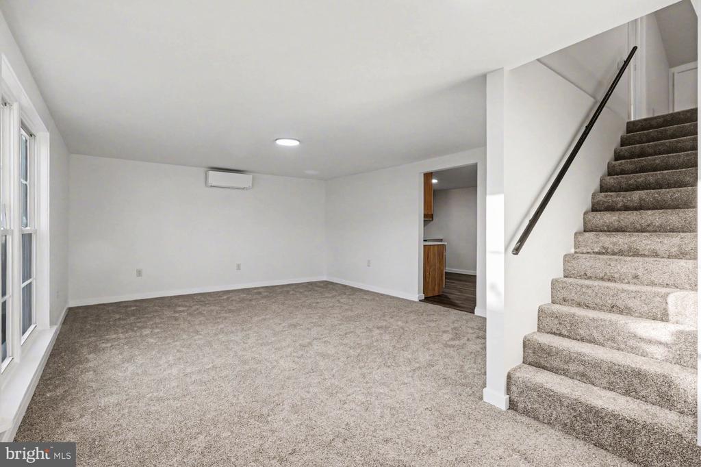 140 N PRINCE STREET
