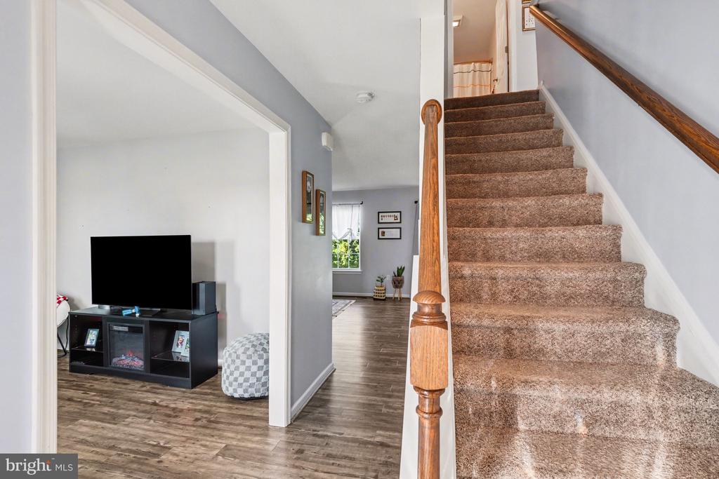 625 N 11TH AVE