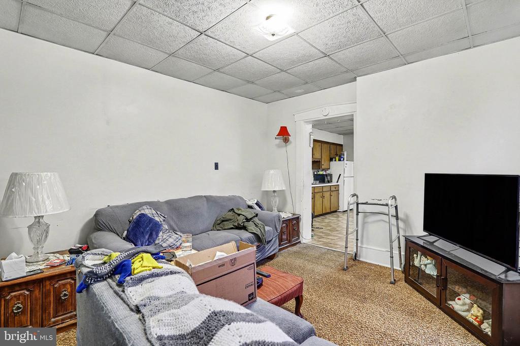 601 MAPLE STREET