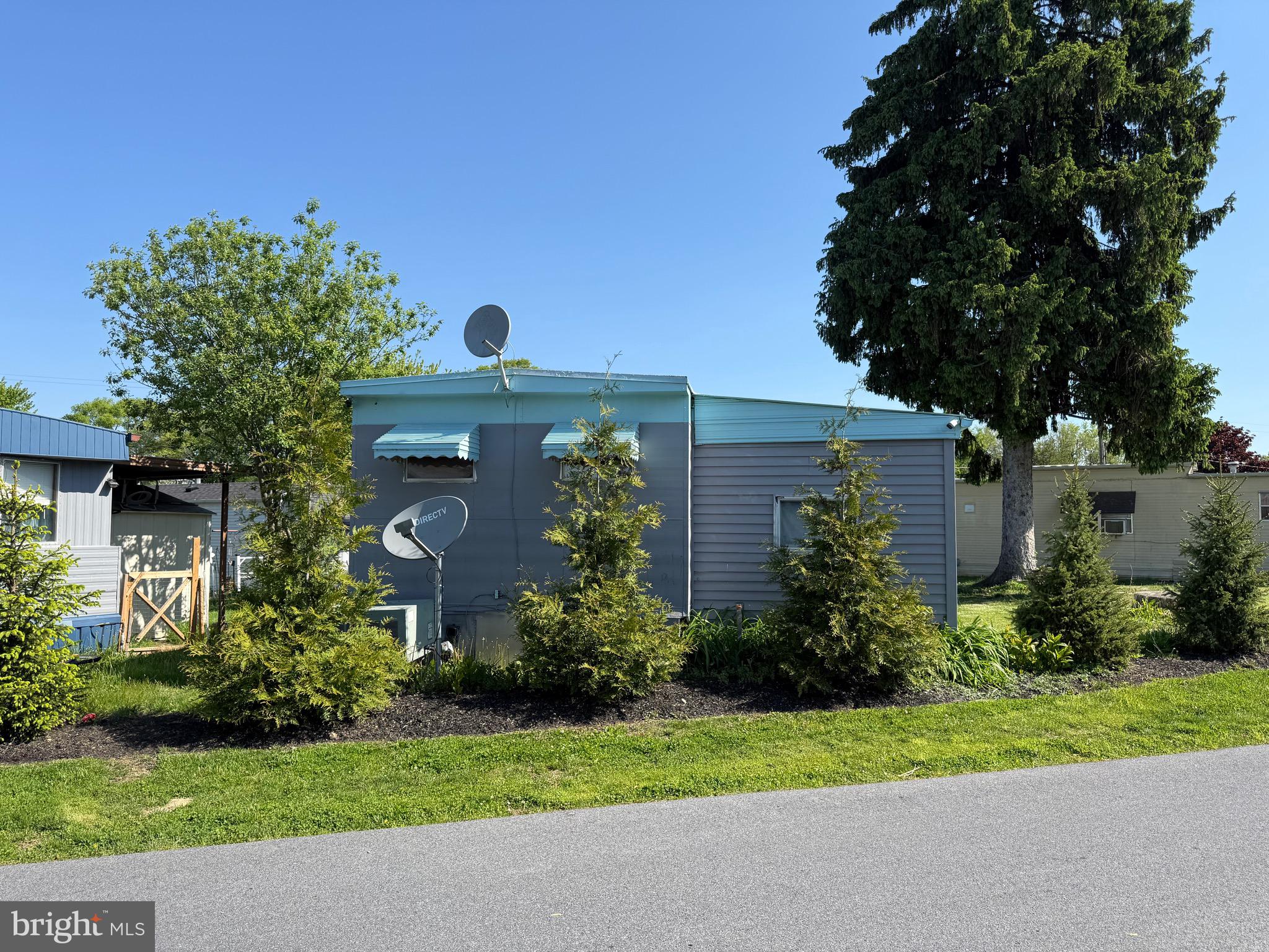 11 DAVID DRIVE R