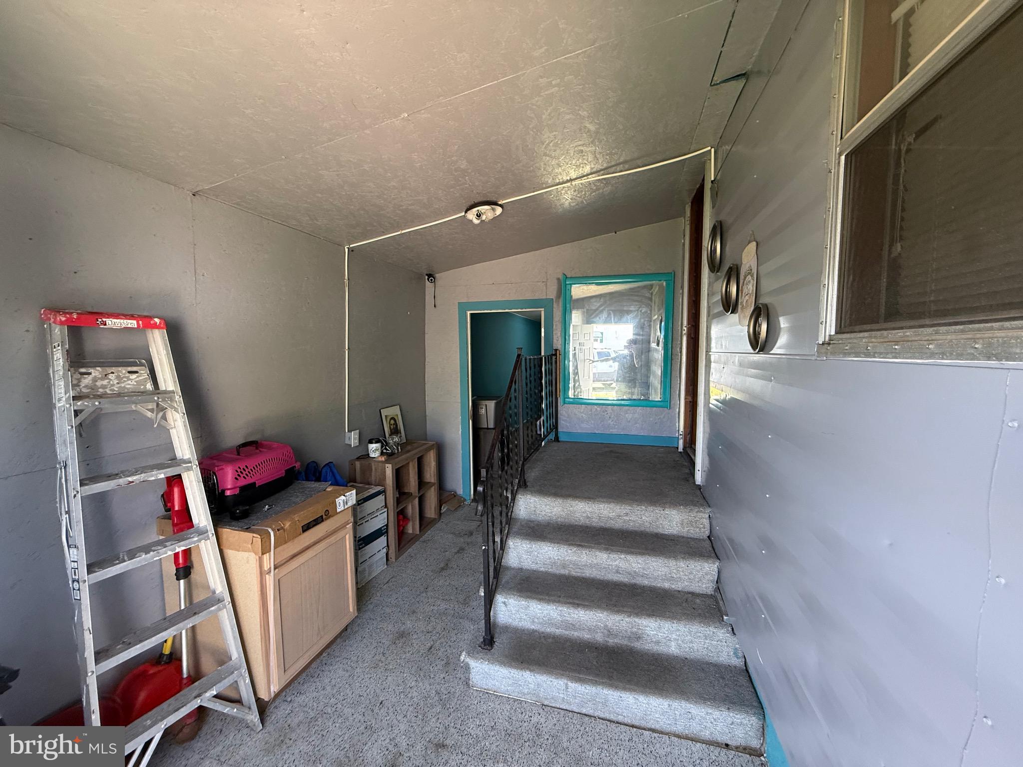 11 DAVID DRIVE R
