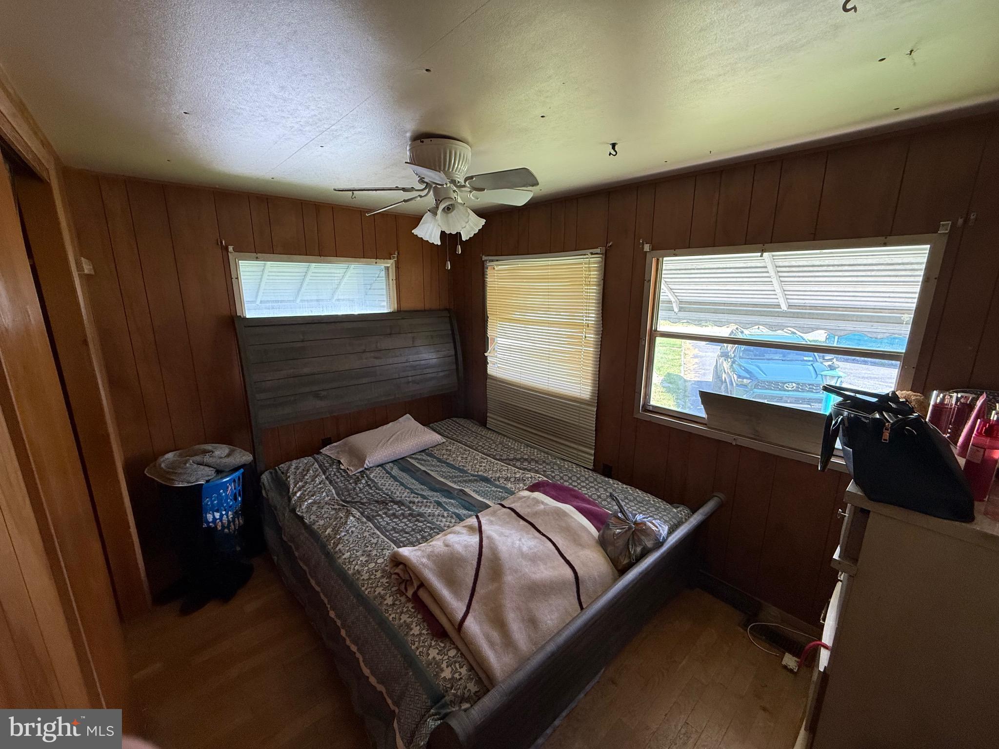 11 DAVID DRIVE R