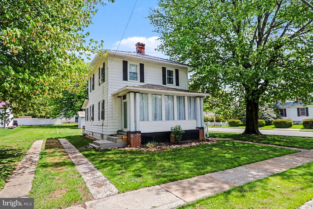 2536 CORNWALL ROAD