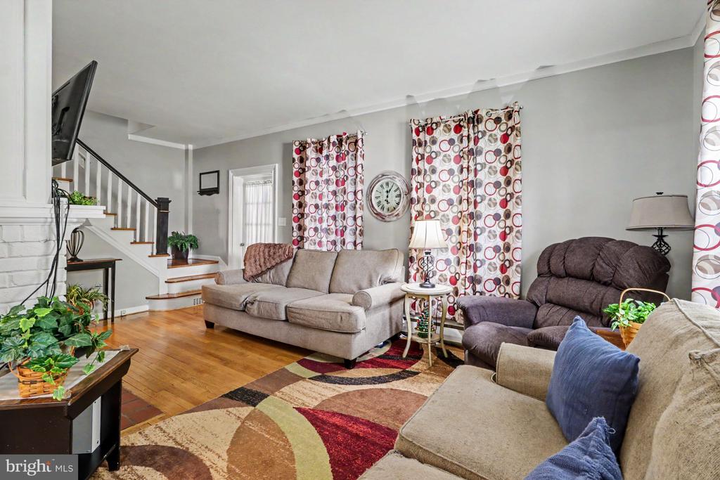 2536 CORNWALL ROAD