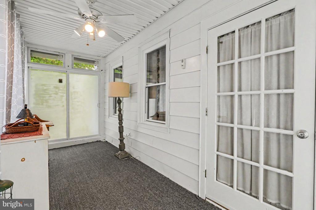 2536 CORNWALL ROAD