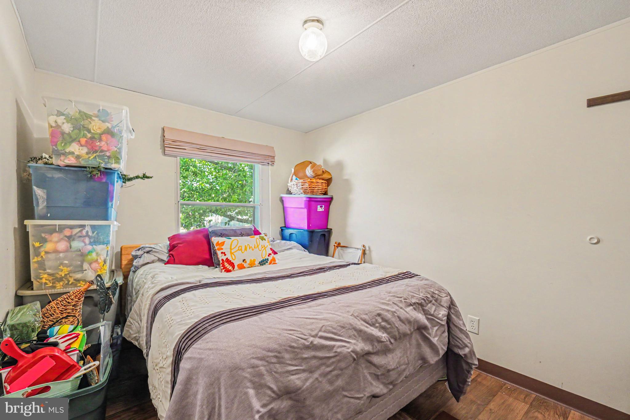 29 KATHERINE AVE