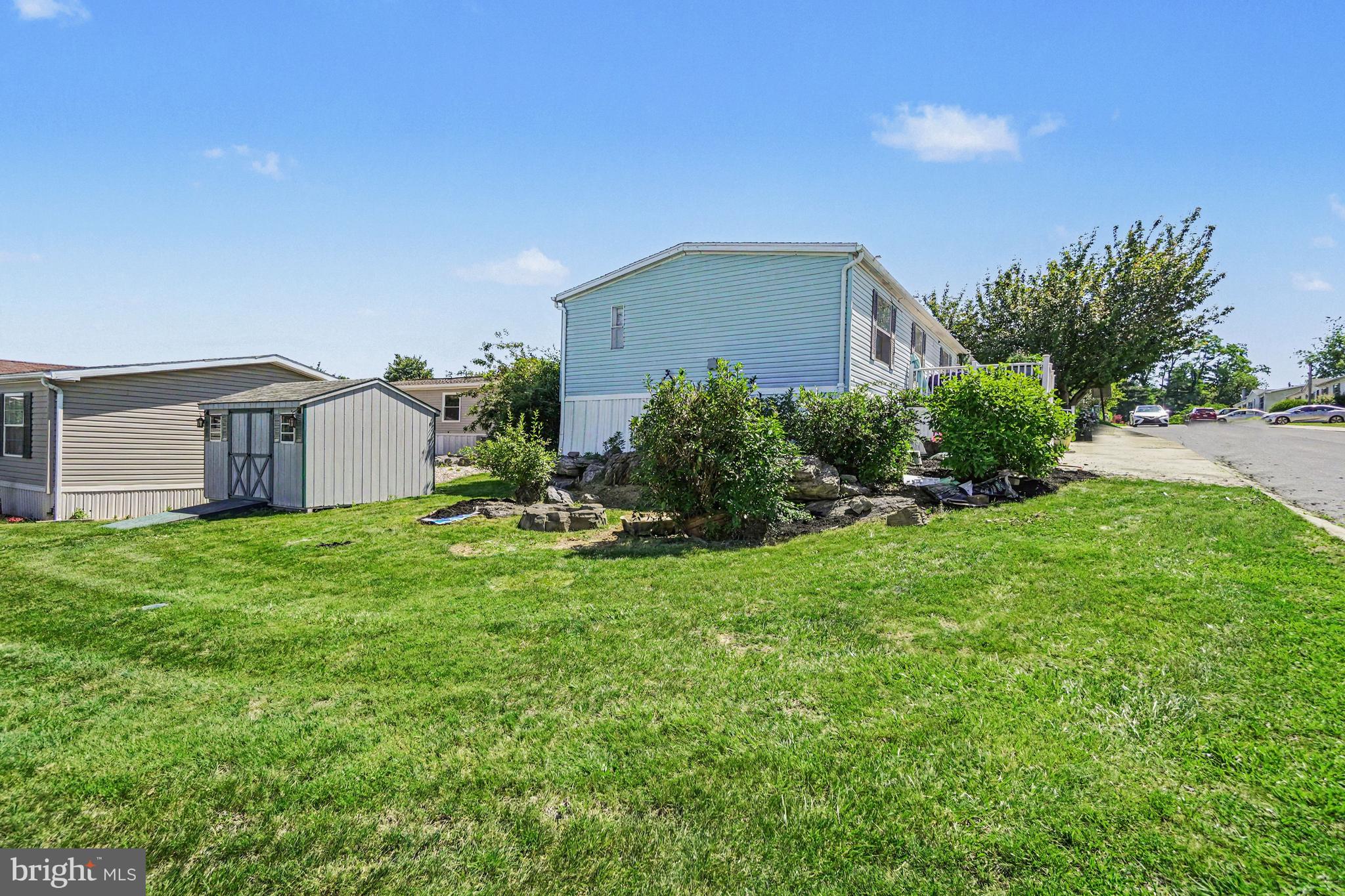 29 KATHERINE AVE