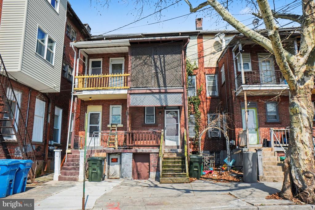726 LEHMAN STREET