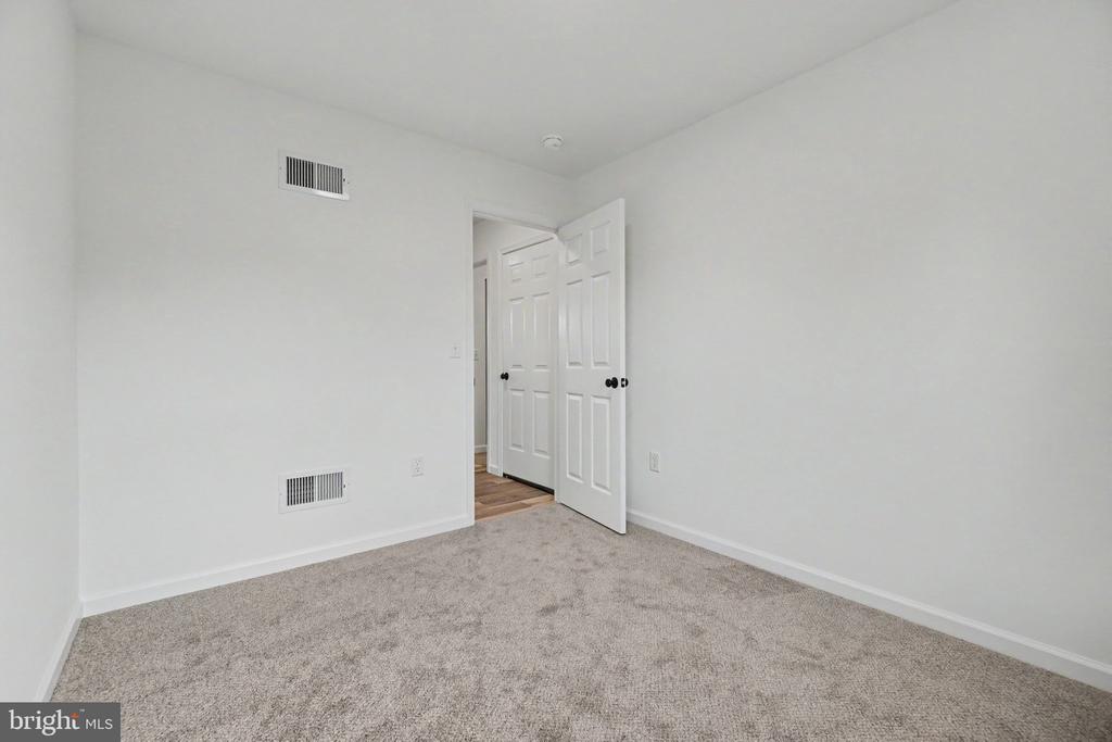 418 ELM STREET