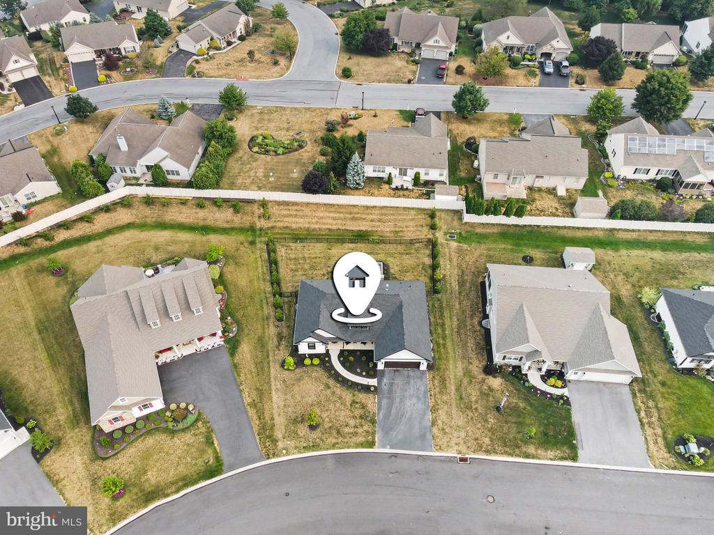227 DAISY DRIVE