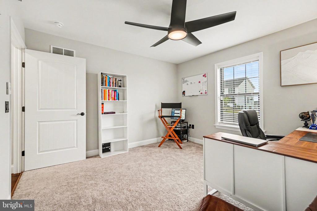 227 DAISY DRIVE
