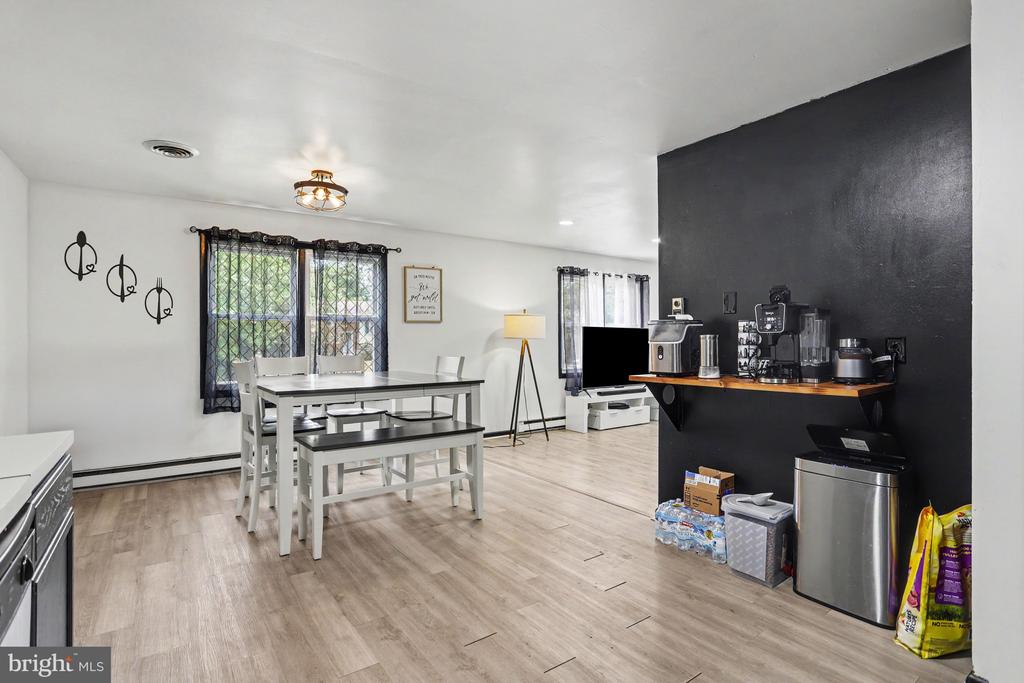 373 OAKLYN ROAD