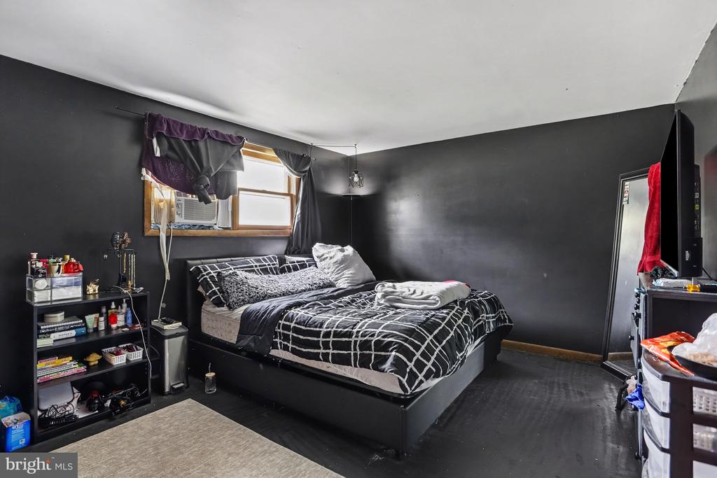 373 OAKLYN ROAD