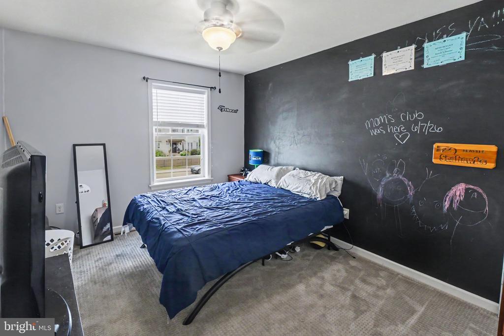 2036 MALLARD LN
