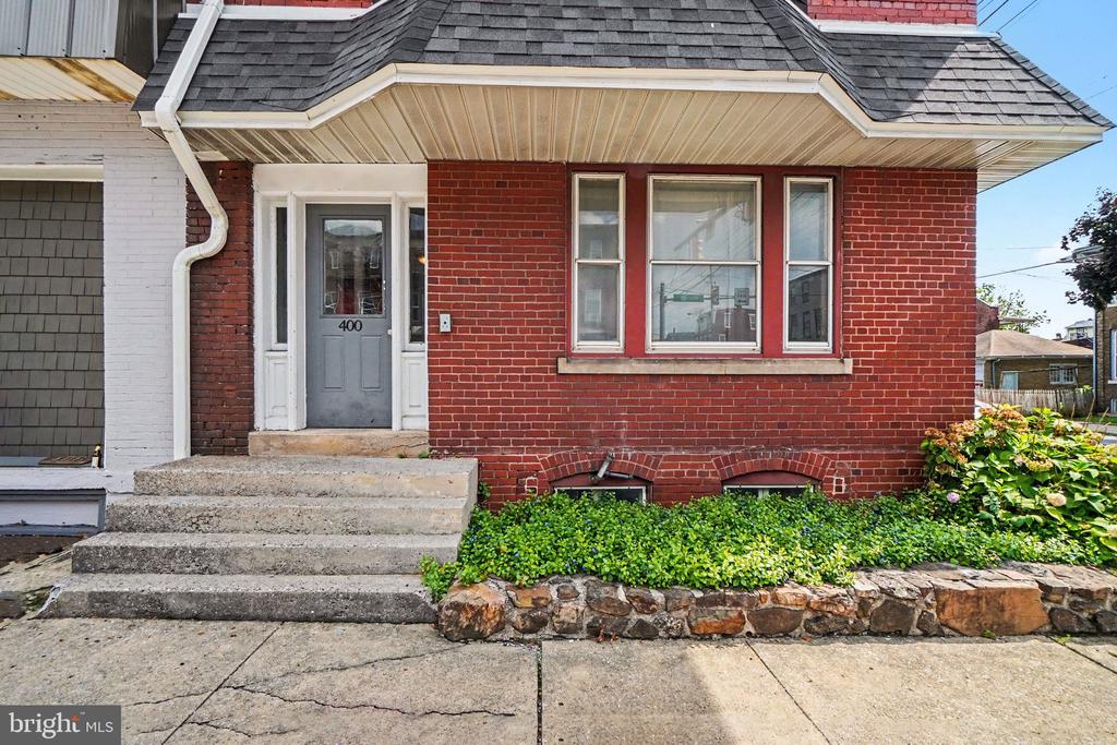 400 N 9TH STREET