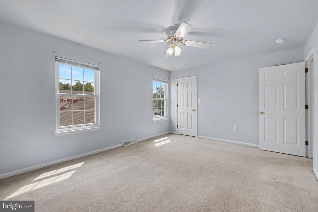 148 SPRUCE COURT