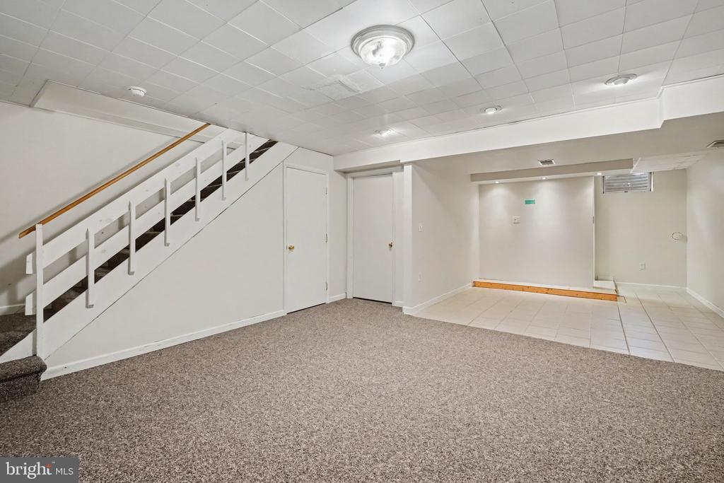 148 SPRUCE COURT