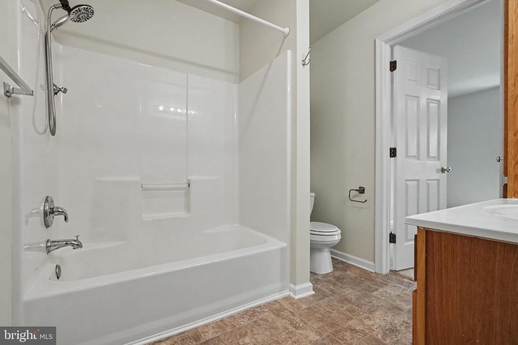 148 SPRUCE COURT