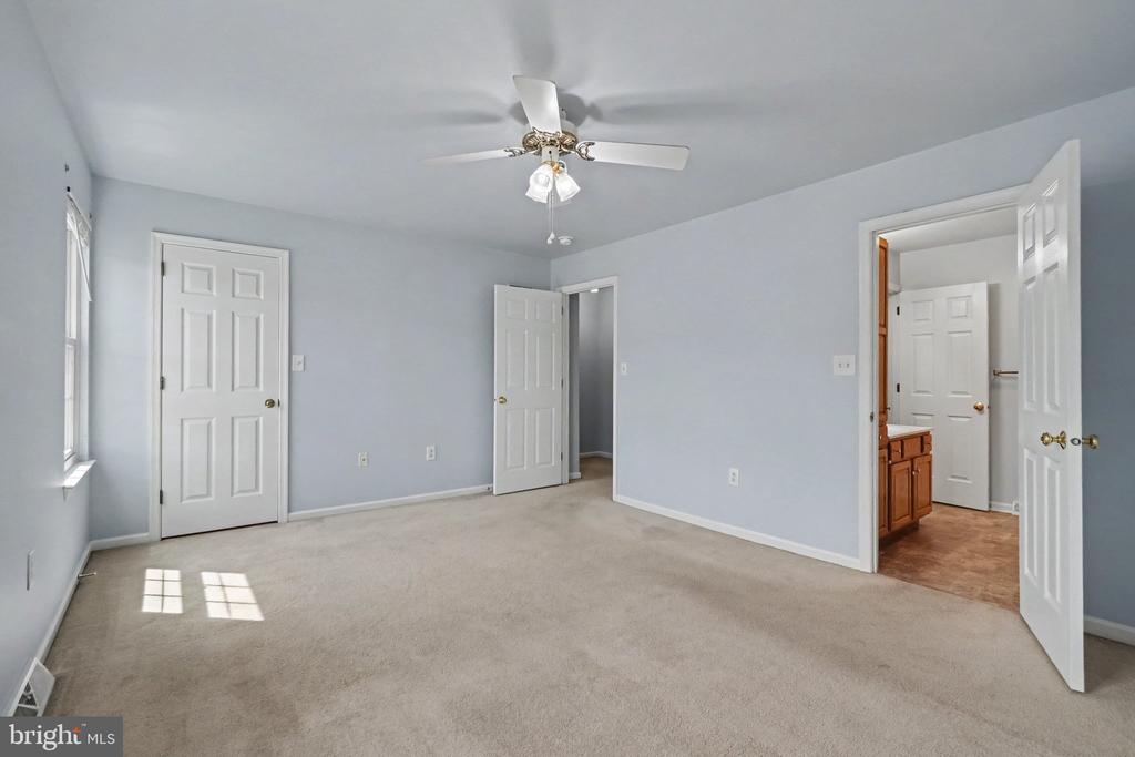148 SPRUCE COURT