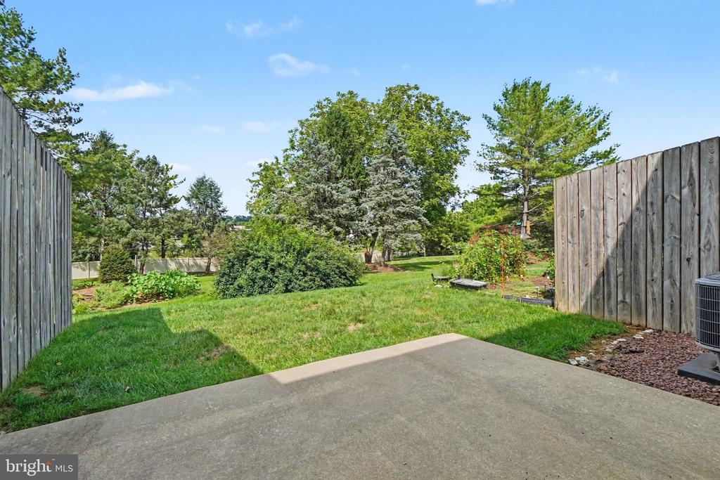 148 SPRUCE COURT