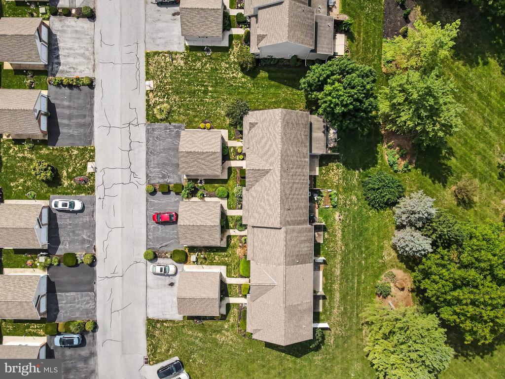 148 SPRUCE COURT
