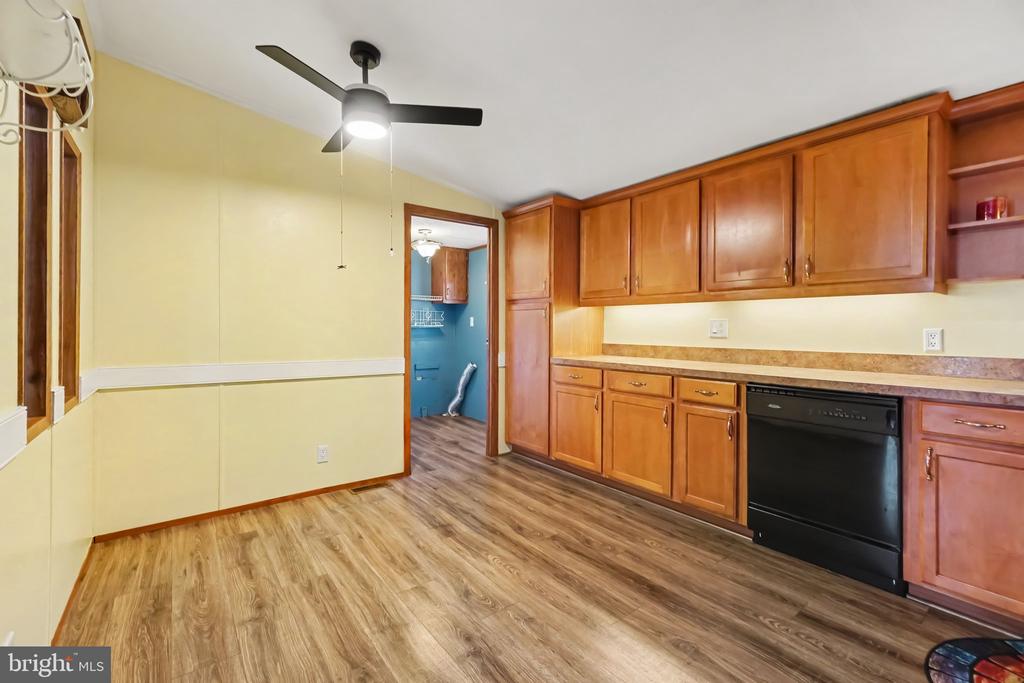 516 W CEDAR STREET
