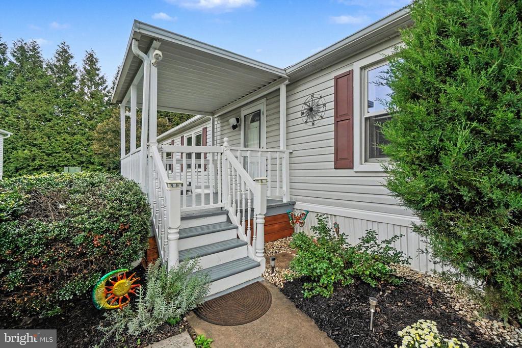 516 W CEDAR STREET