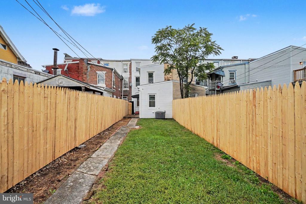 220 CHESTNUT STREET