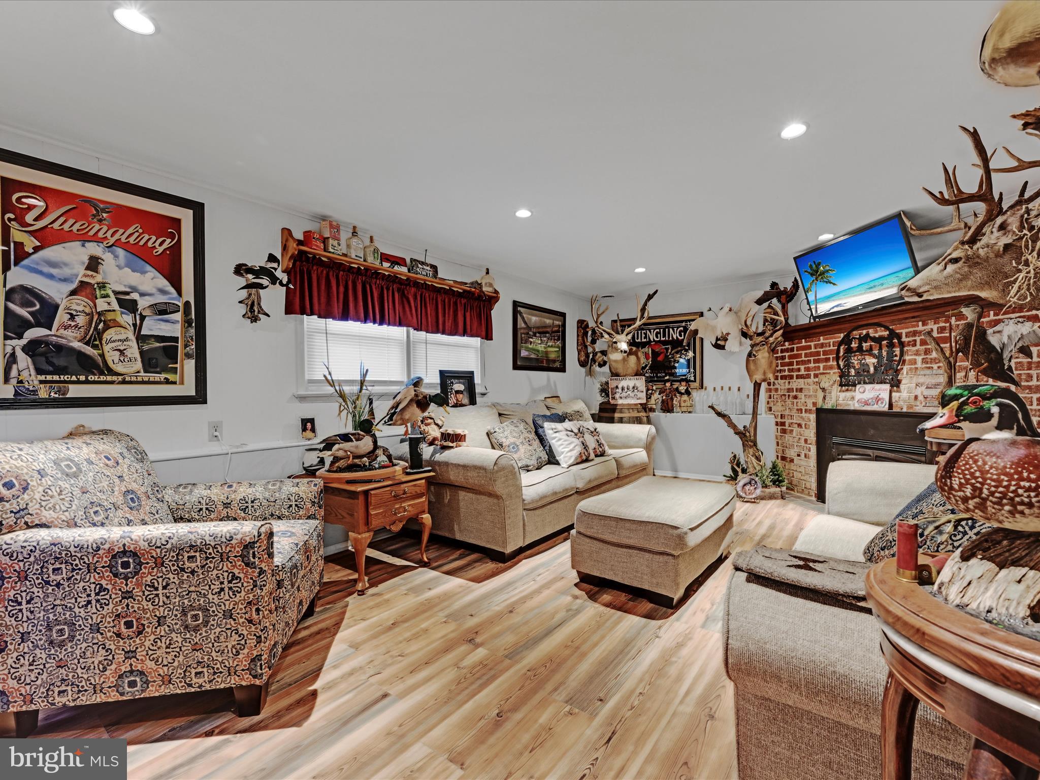 940 Jacks Ln