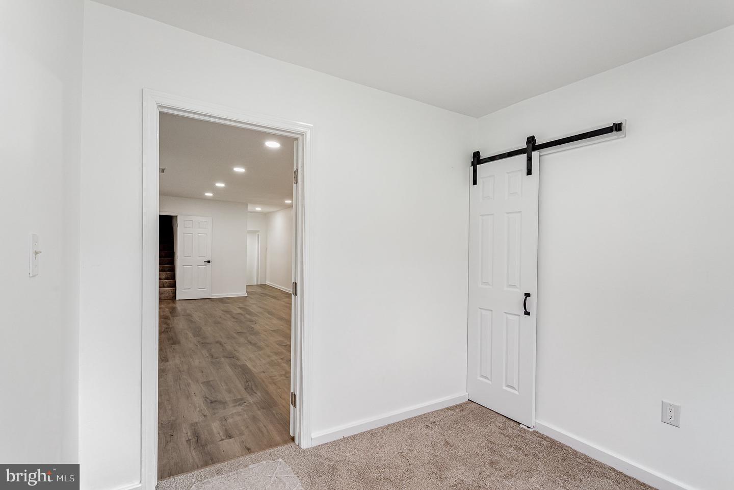 1767 Hilton Ave