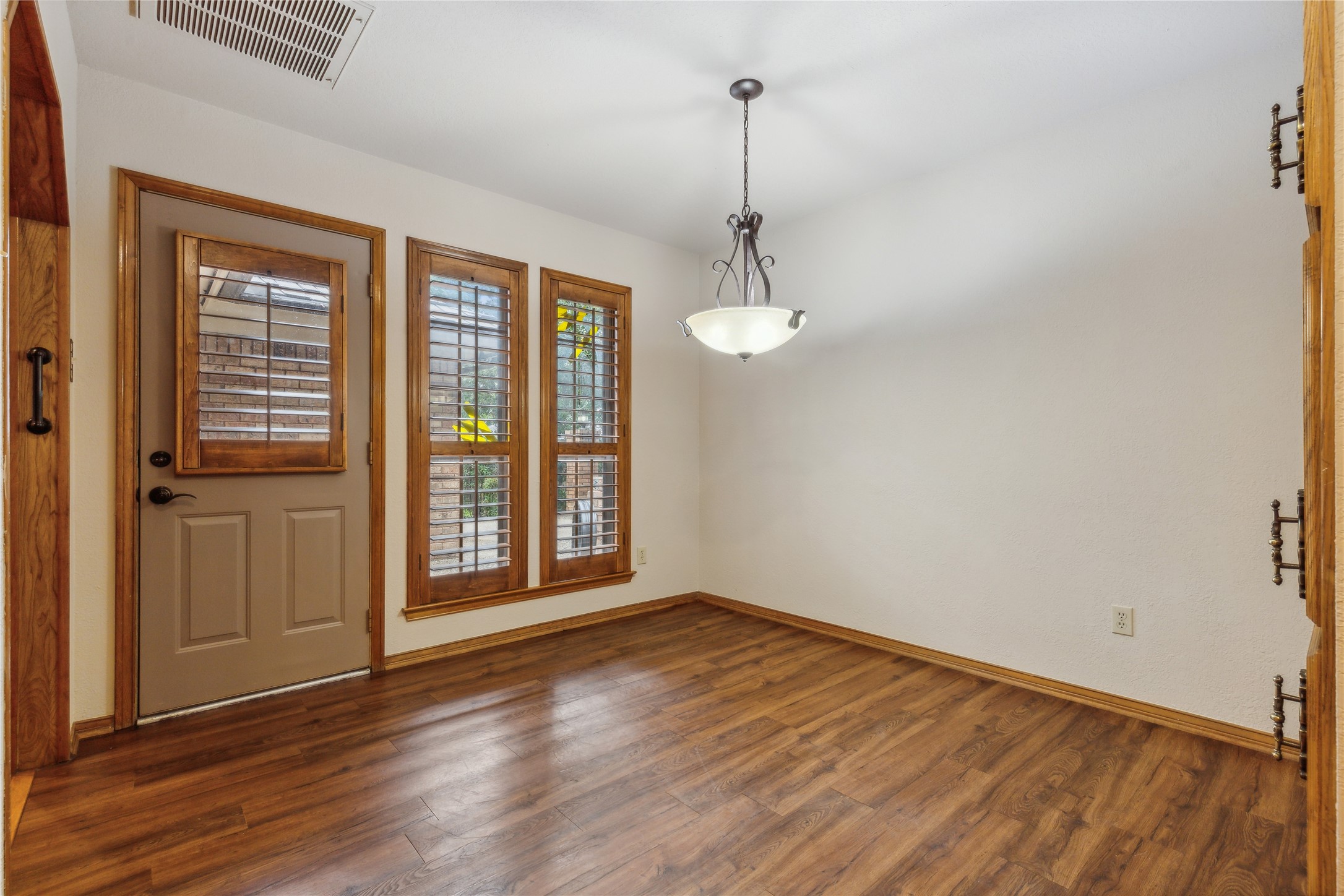 3000 Shenandoah Drive