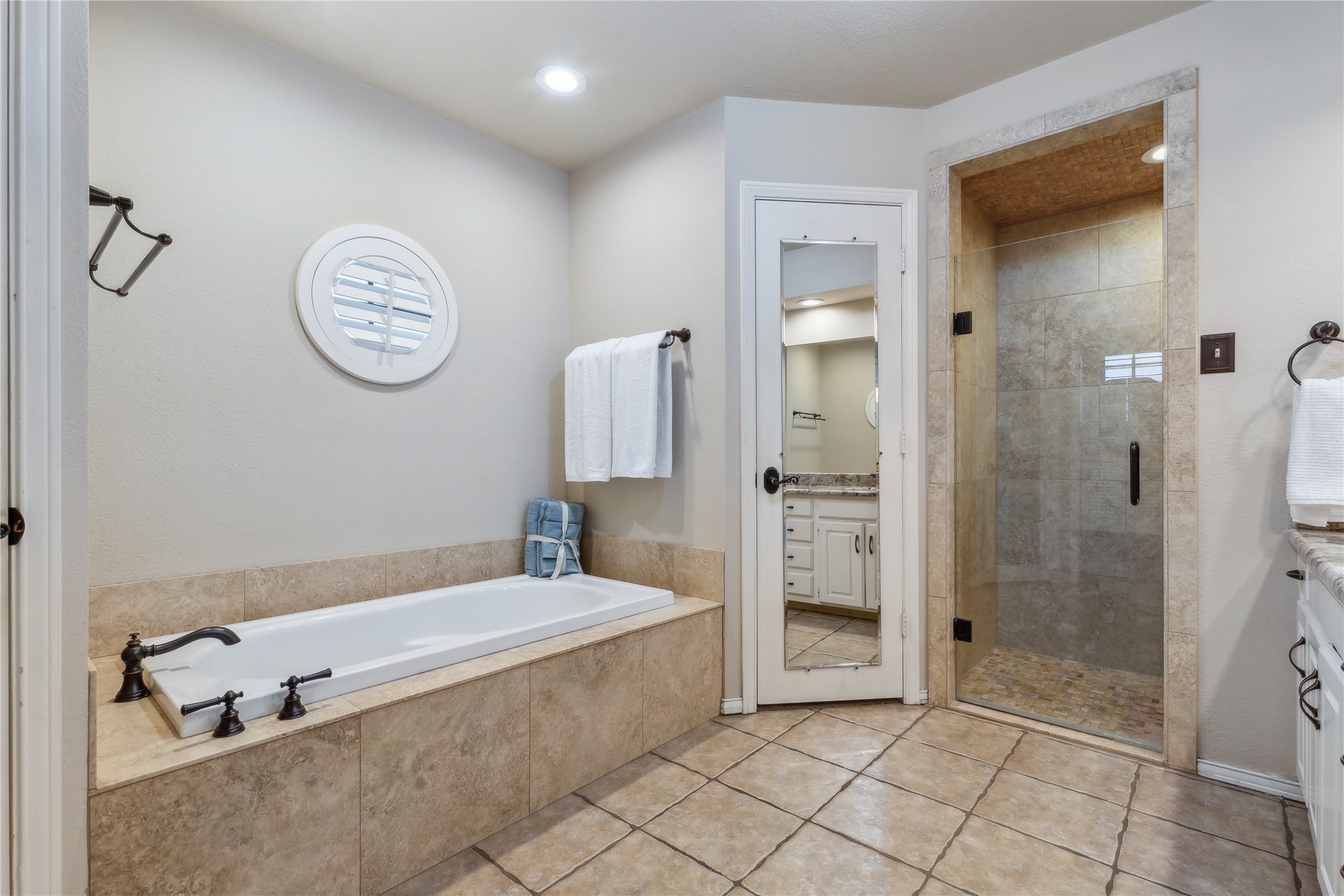 3000 Shenandoah Drive