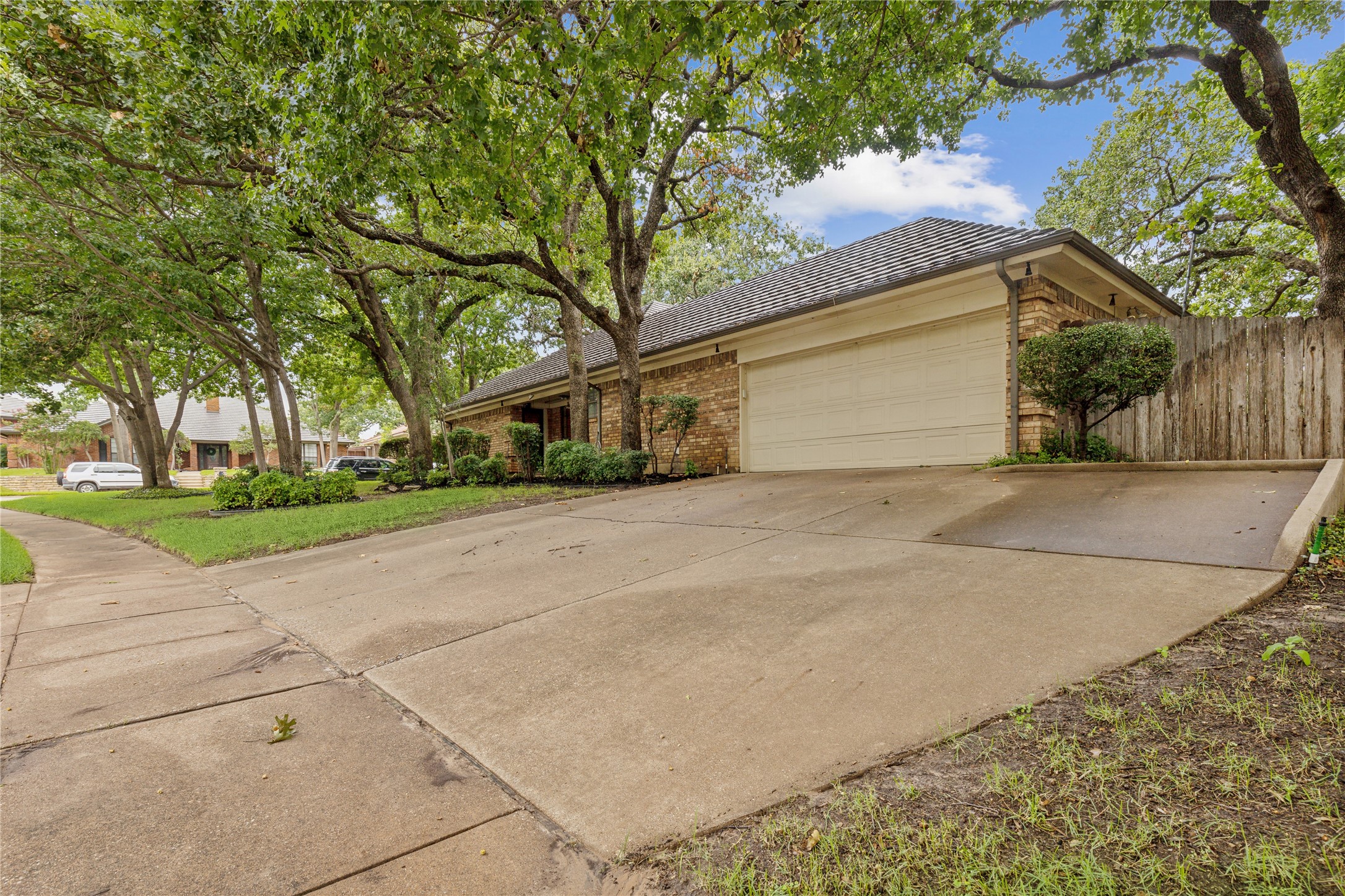3000 Shenandoah Drive