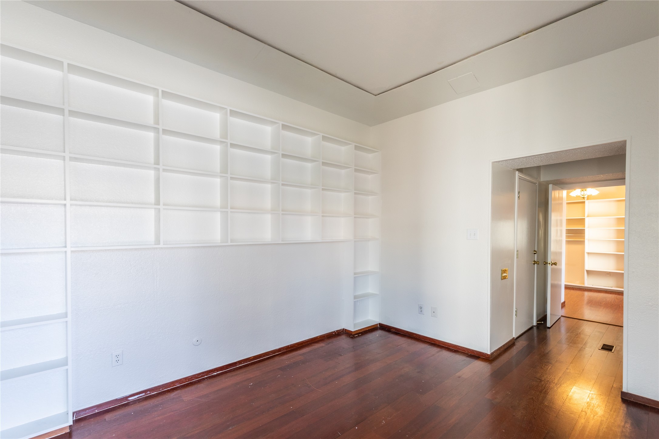 14151 Montfort Drive 266