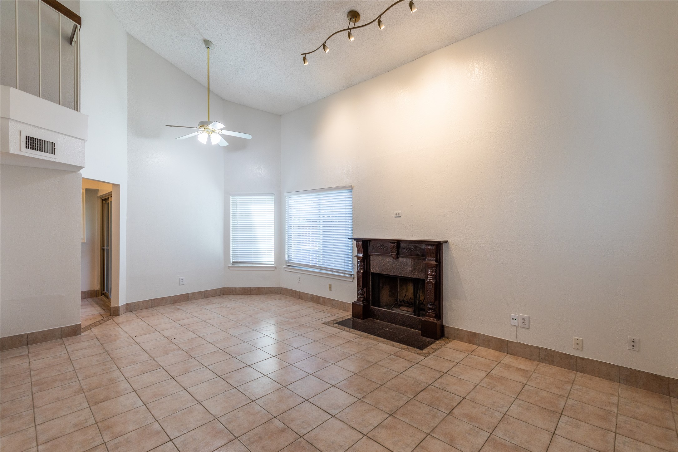14151 Montfort Drive 266
