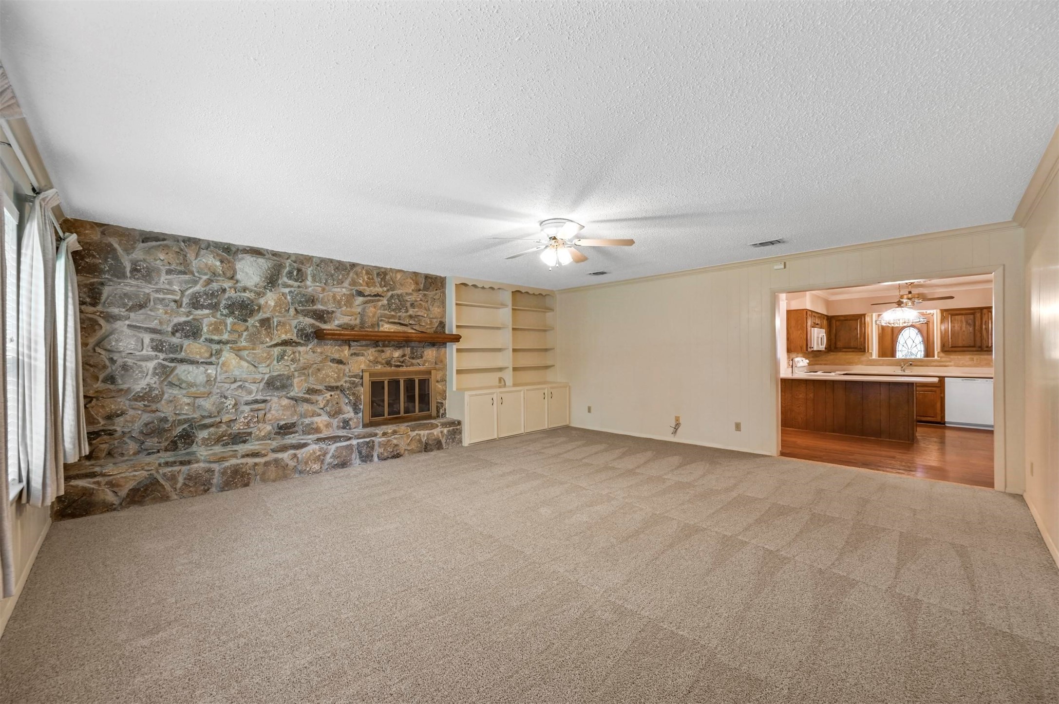 1730 Chip N Dale Drive