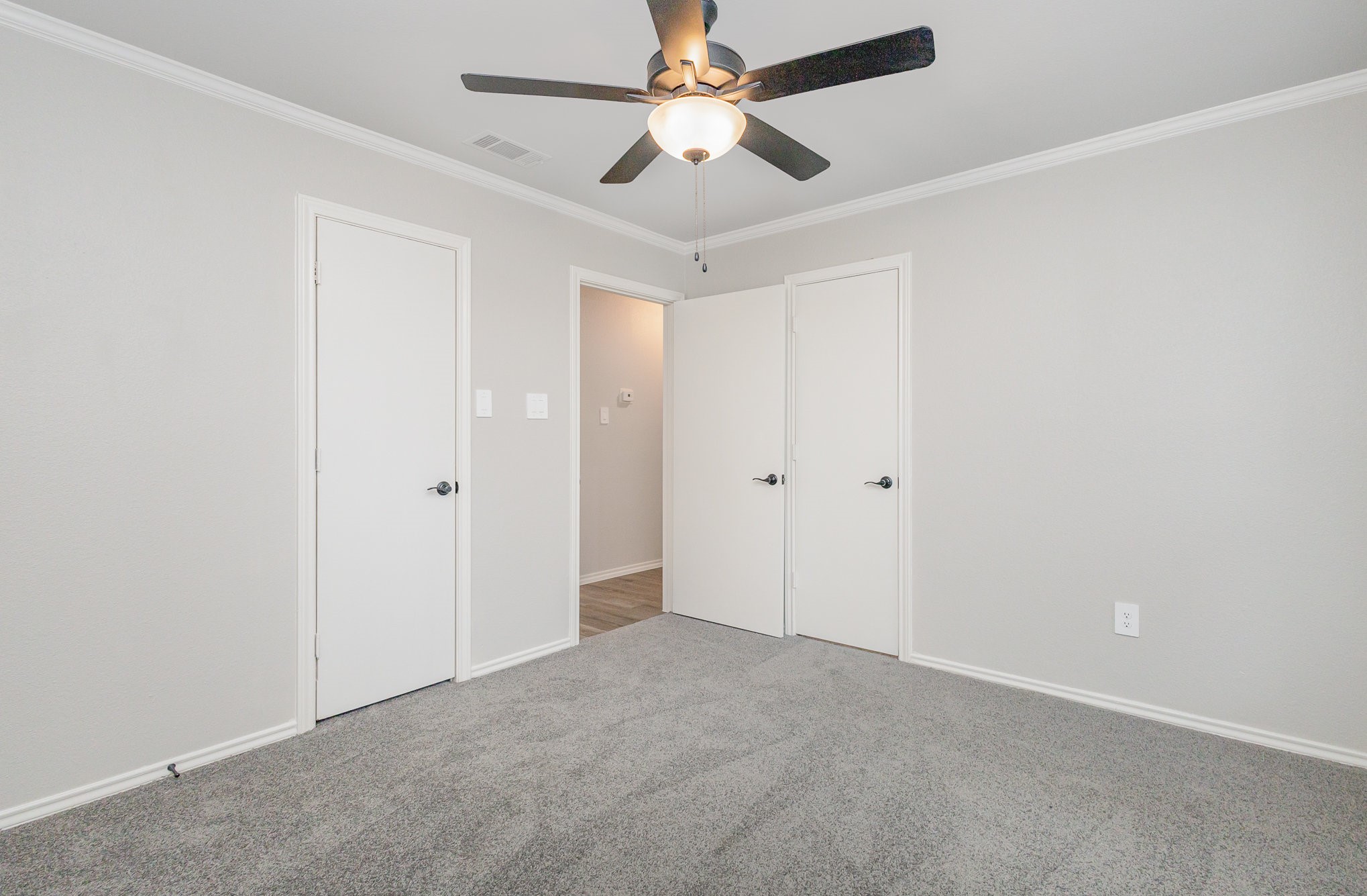 1215 Poplar Lane