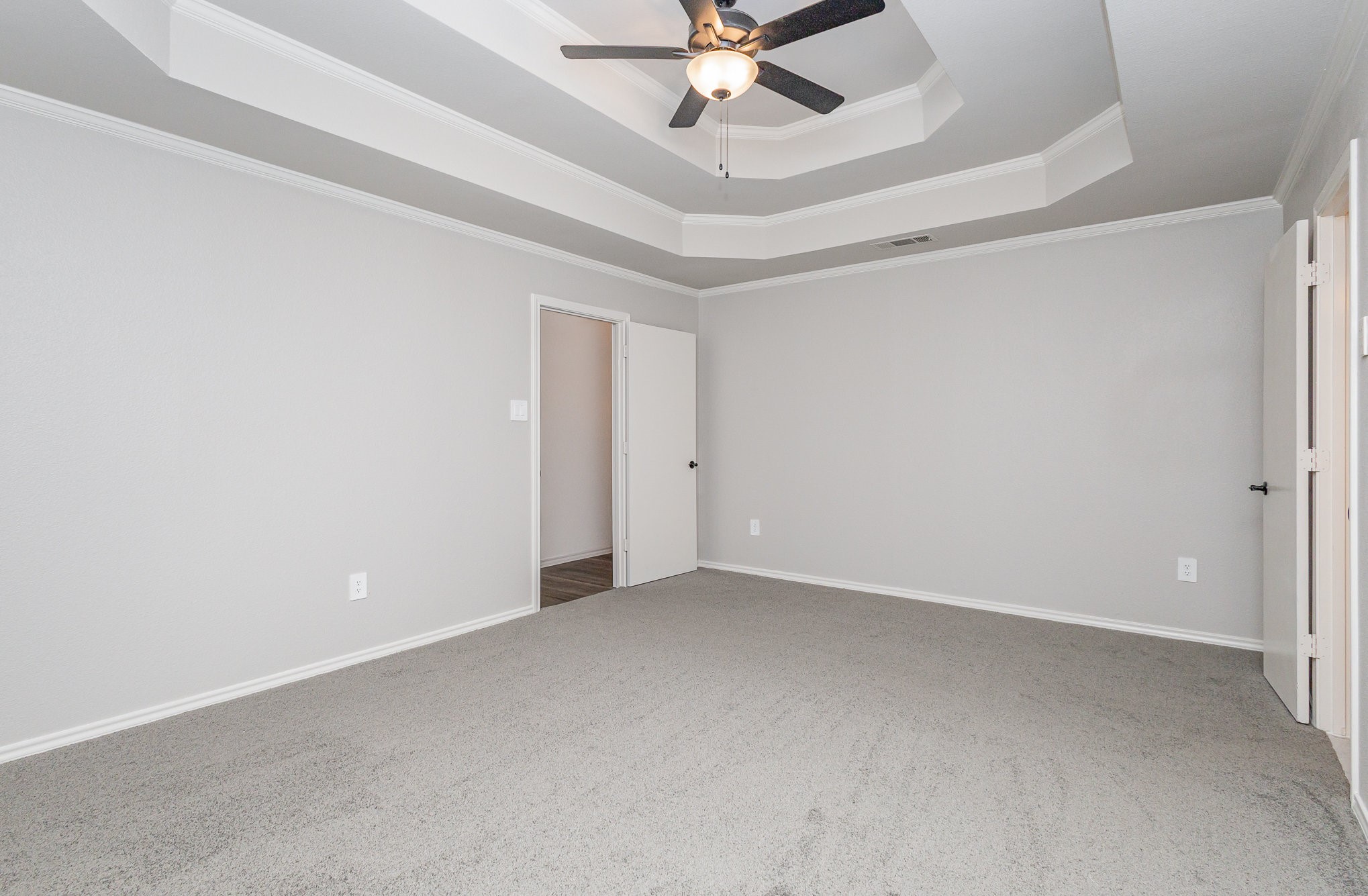 1215 Poplar Lane