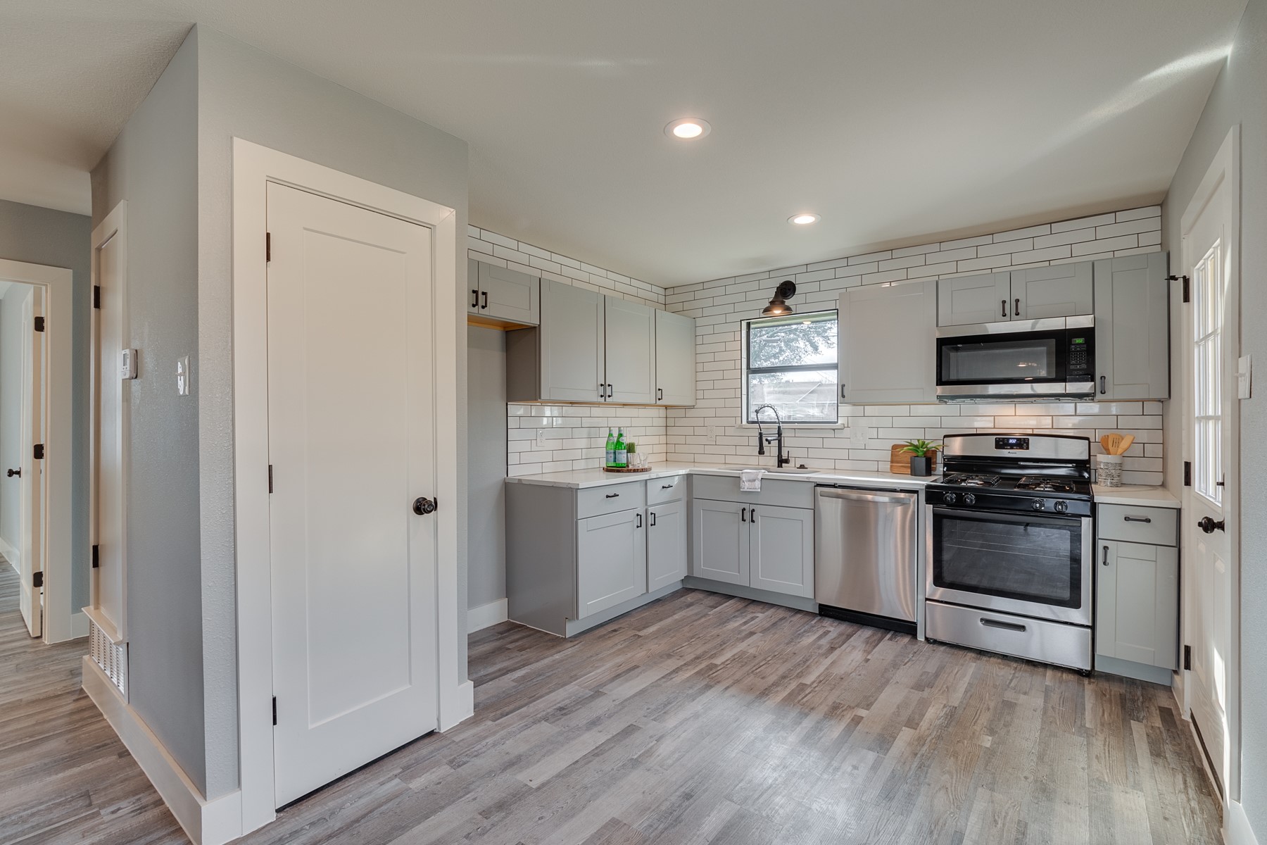4123 Hyde Park