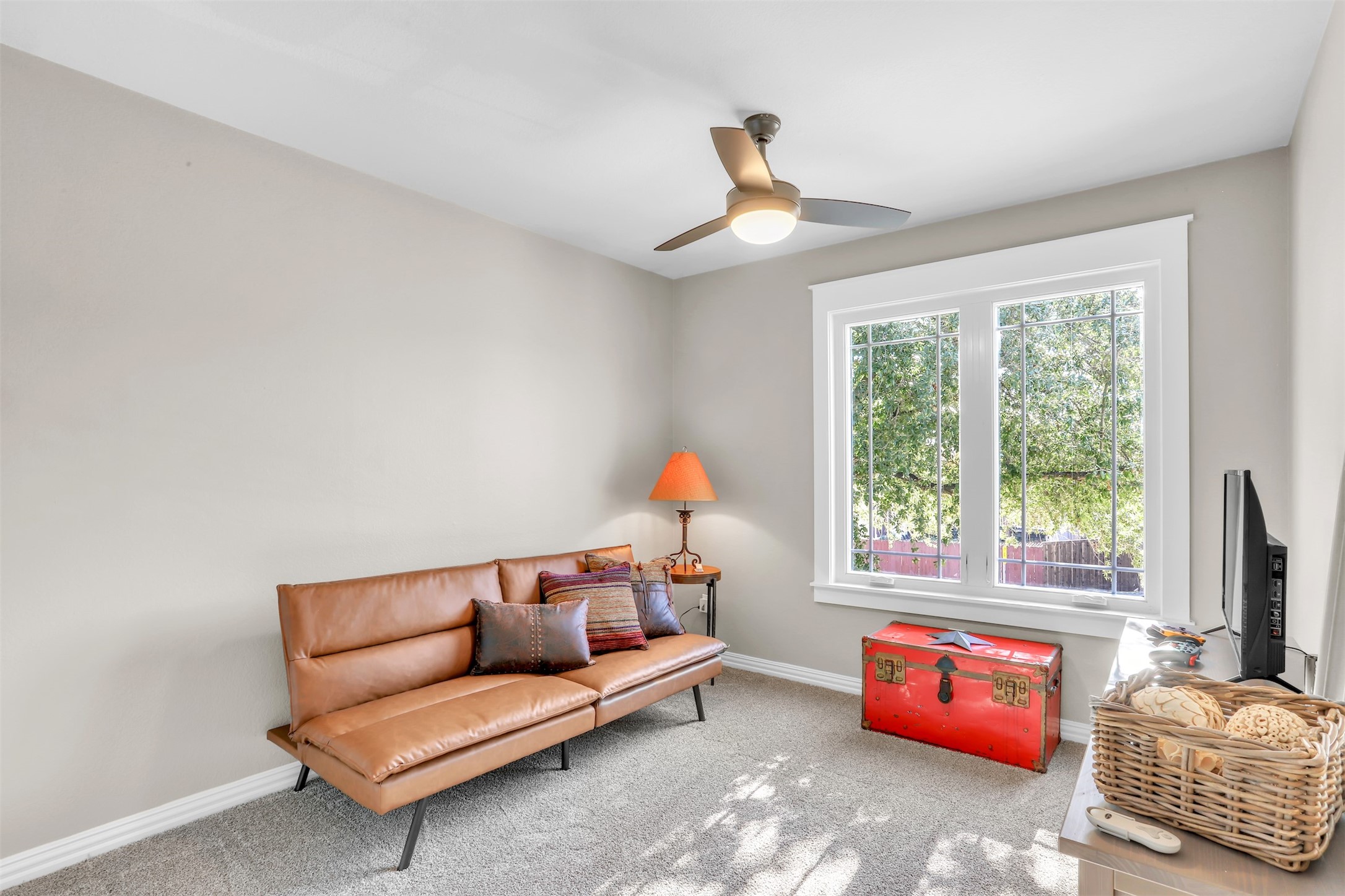 7812 Vista Creek Lane