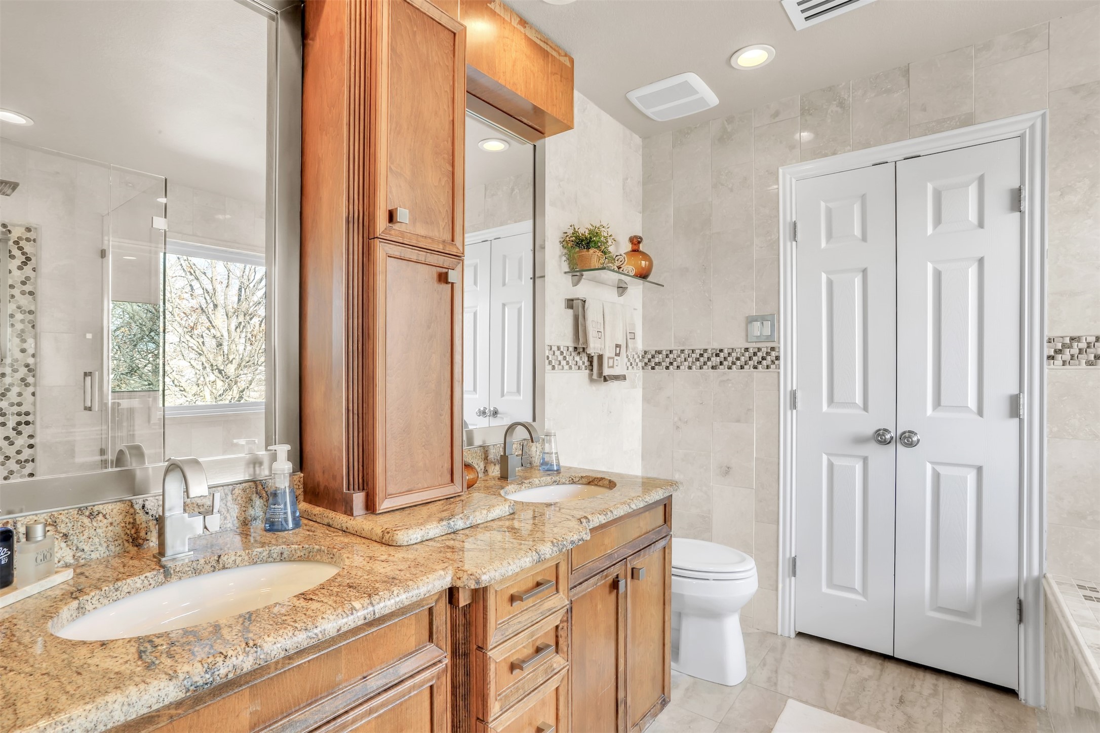 7812 Vista Creek Lane