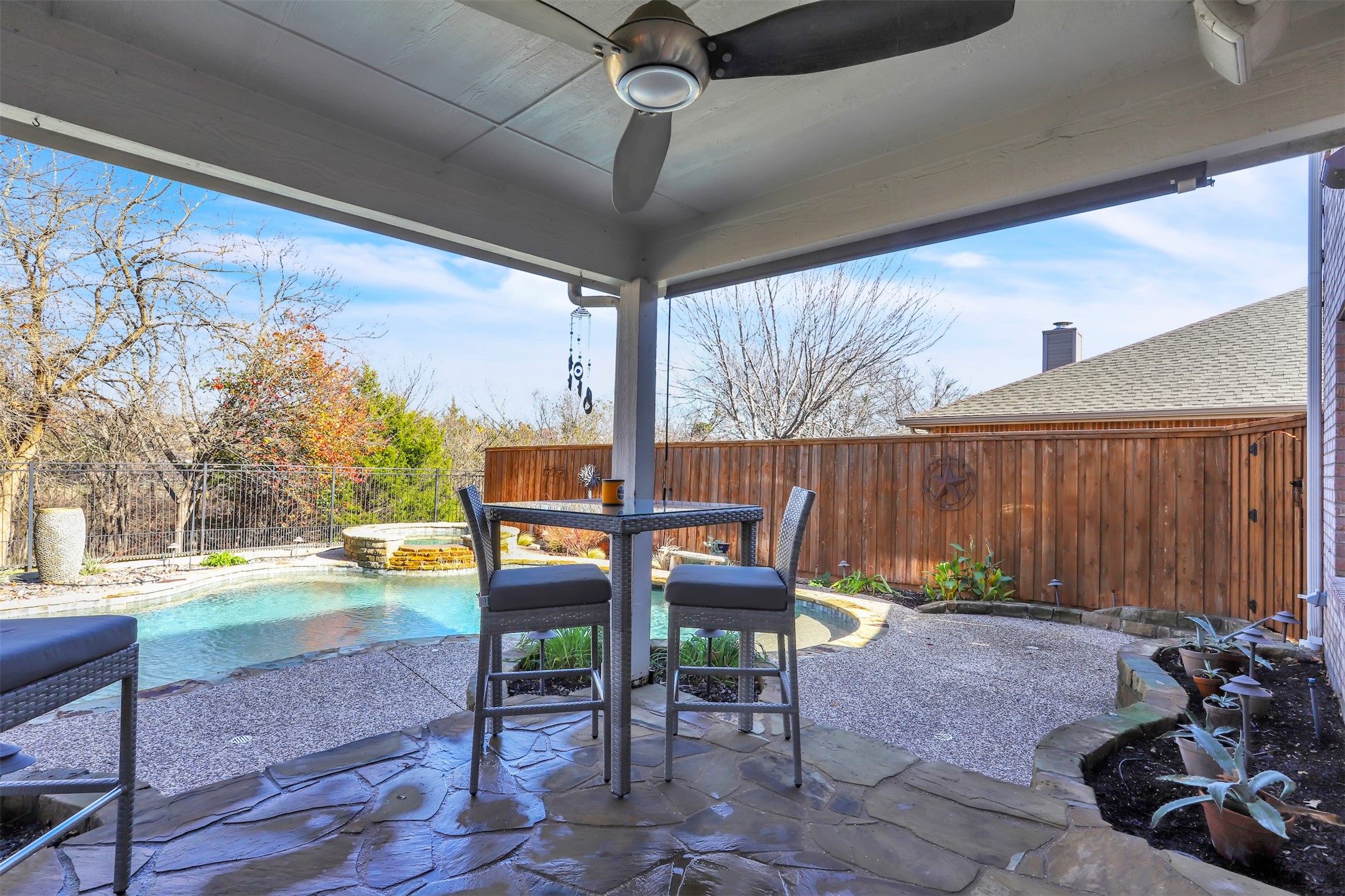 7812 Vista Creek Lane