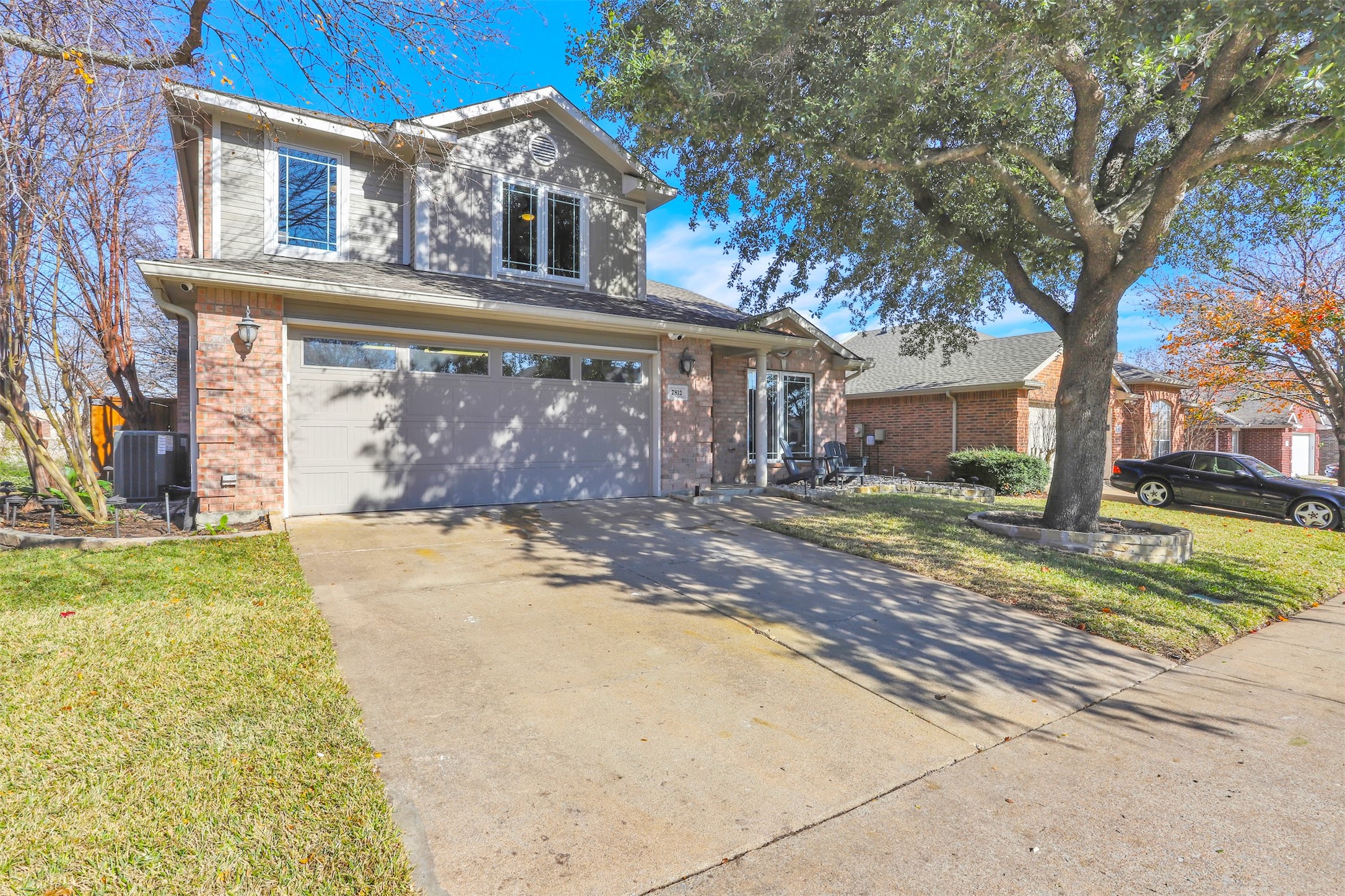 7812 Vista Creek Lane